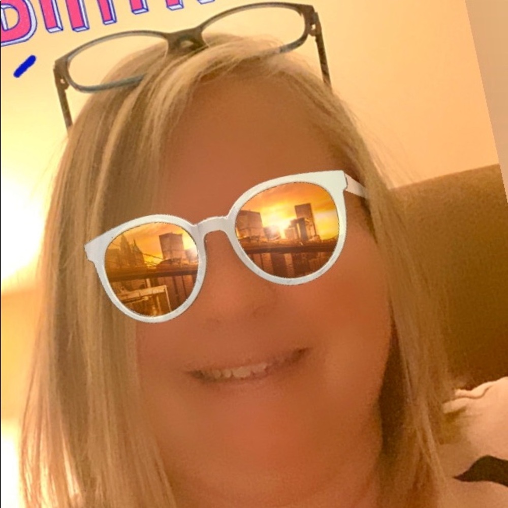 Meet your Posher, Donna